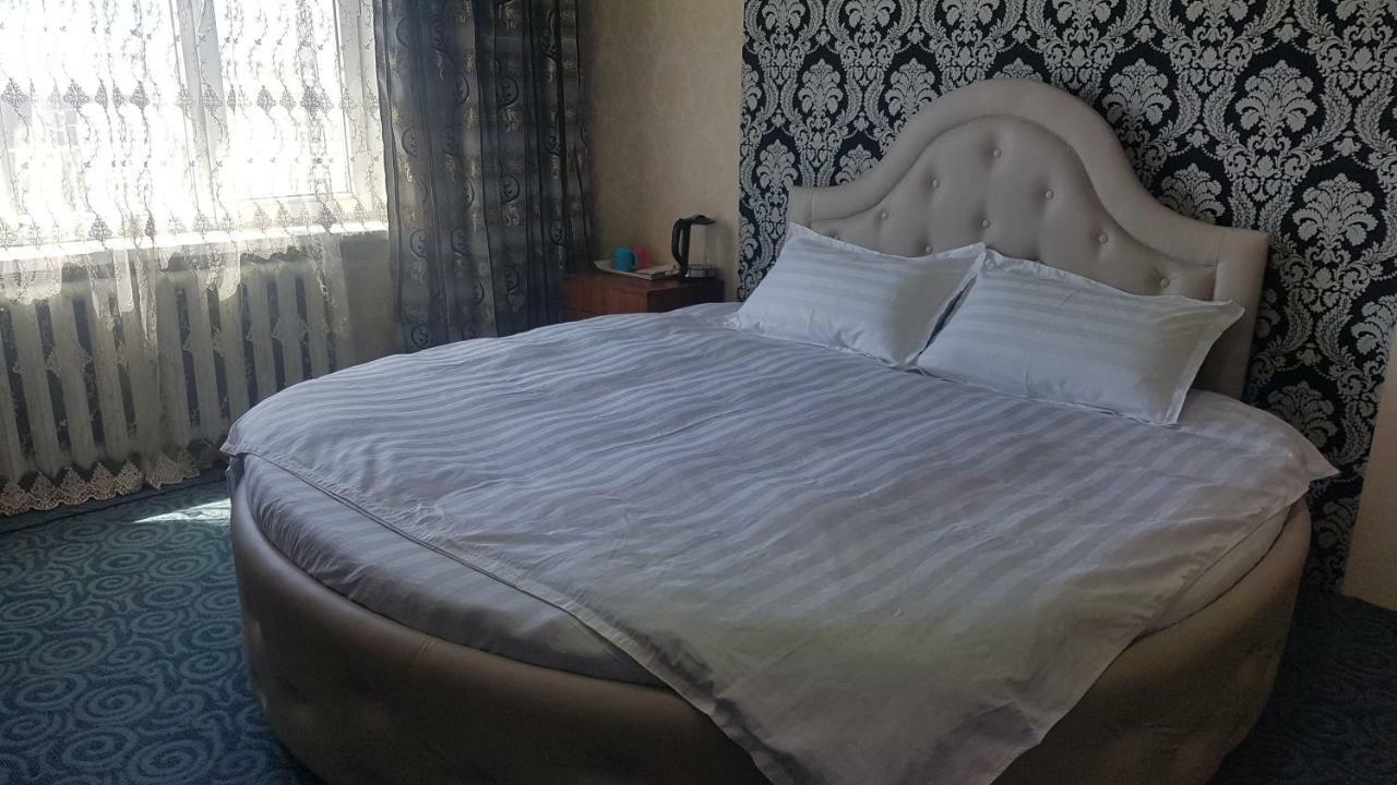 Bulbul Jamak Travel Hostel Olgii Eksteriør bilde