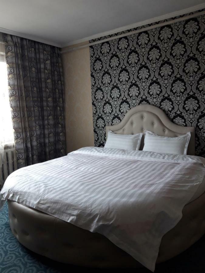 Bulbul Jamak Travel Hostel Olgii Eksteriør bilde