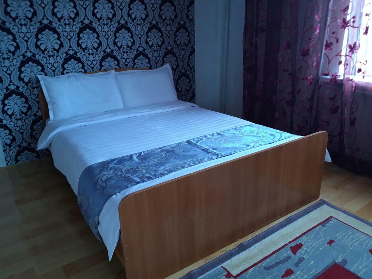 Bulbul Jamak Travel Hostel Olgii Eksteriør bilde