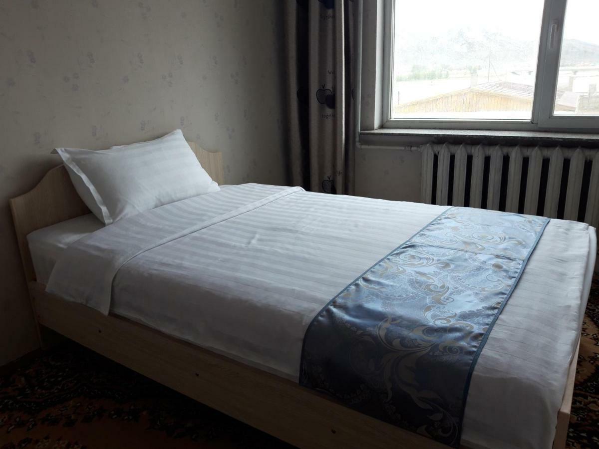 Bulbul Jamak Travel Hostel Olgii Eksteriør bilde