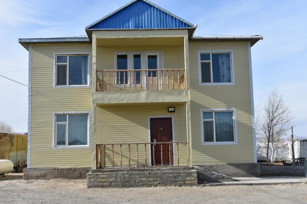 Bulbul Jamak Travel Hostel Olgii Eksteriør bilde